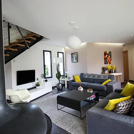 Villa La Des Temps Modernes